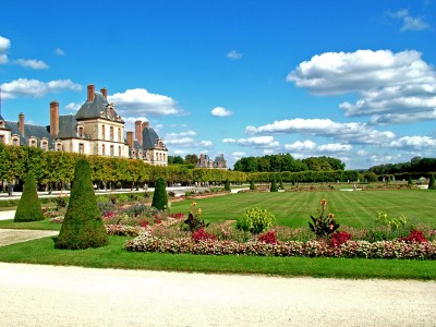 Fontainebleau Castle Jigsaw Puzzle In Castles Puzzles On