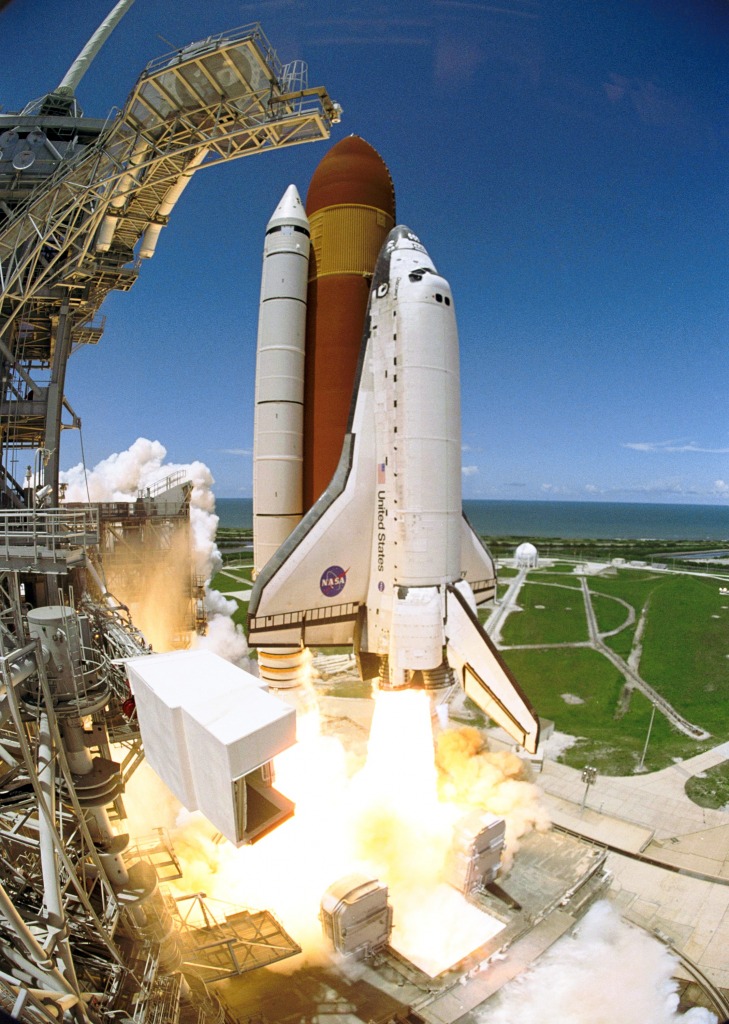 Space Shuttle Discovery Launch jigsaw puzzle in Puzzle of ...