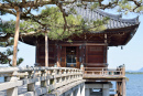 Храм Укимидо, озеро Бива, Япония
