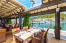 Restaurant mit Meerblick, Insel Korsika