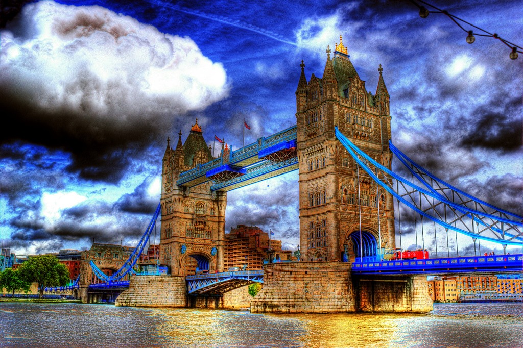 Tower Bridge jigsaw puzzle in Puzzle of the Day puzzles on TheJigsawPuzzles.com