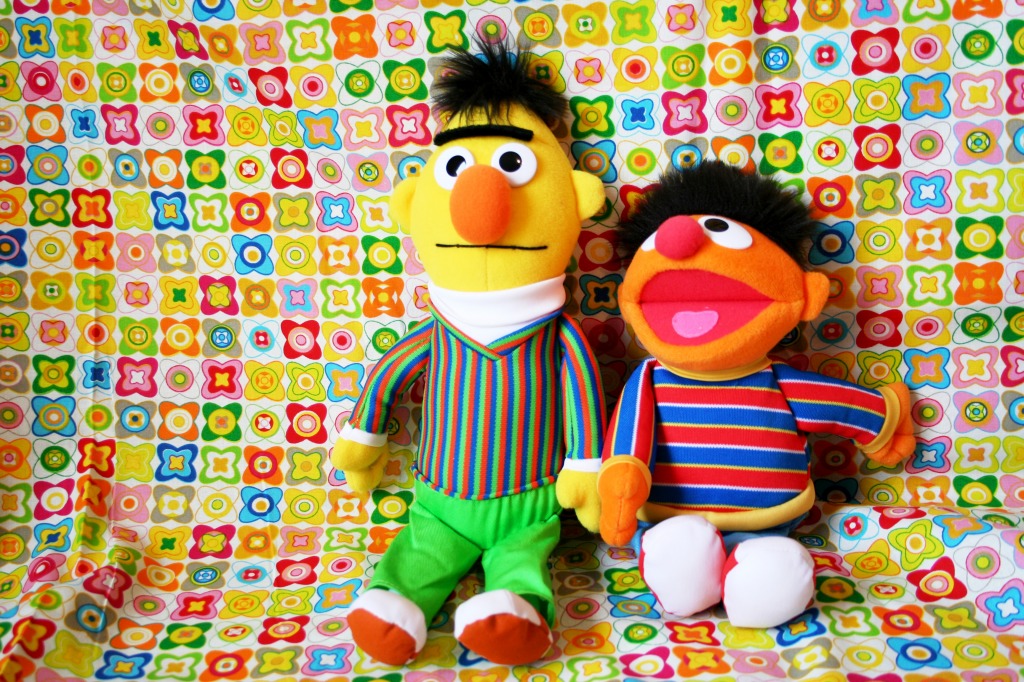 Bert & Ernie jigsaw puzzle in Handmade puzzles on TheJigsawPuzzles.com