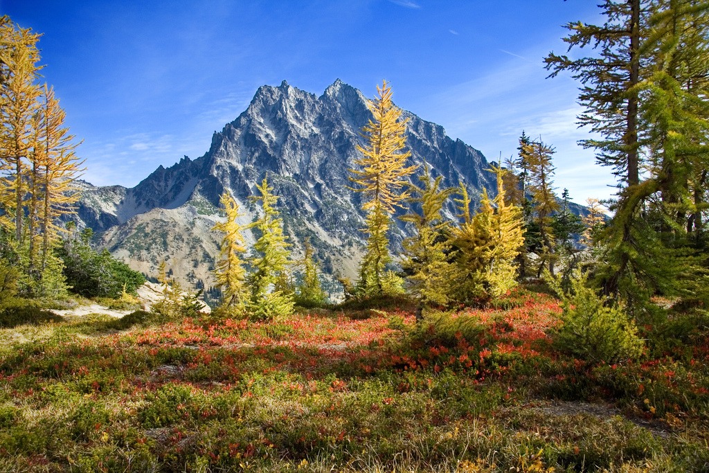 Mt. Stuart jigsaw puzzle in Great Sightings puzzles on TheJigsawPuzzles.com