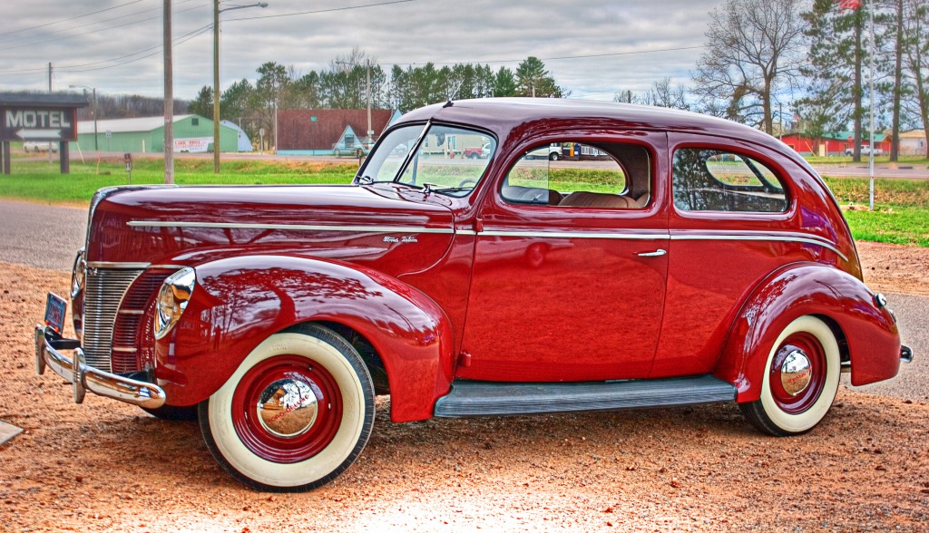 40 Ford Deluxe jigsaw puzzle in Puzzle des Tages puzzles on TheJigsawPuzzles.com