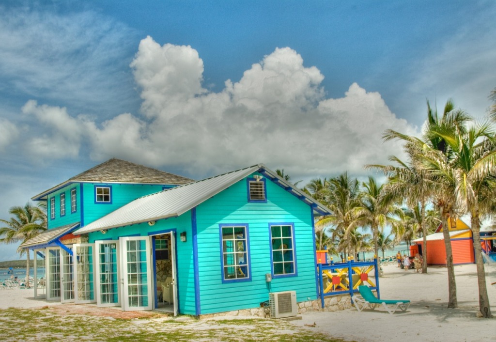 Coco Cay House, Bahamas jigsaw puzzle in Lugares Maravilhosos puzzles on TheJigsawPuzzles.com