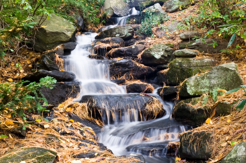 Waterfall jigsaw puzzle in Waterfalls puzzles on TheJigsawPuzzles.com
