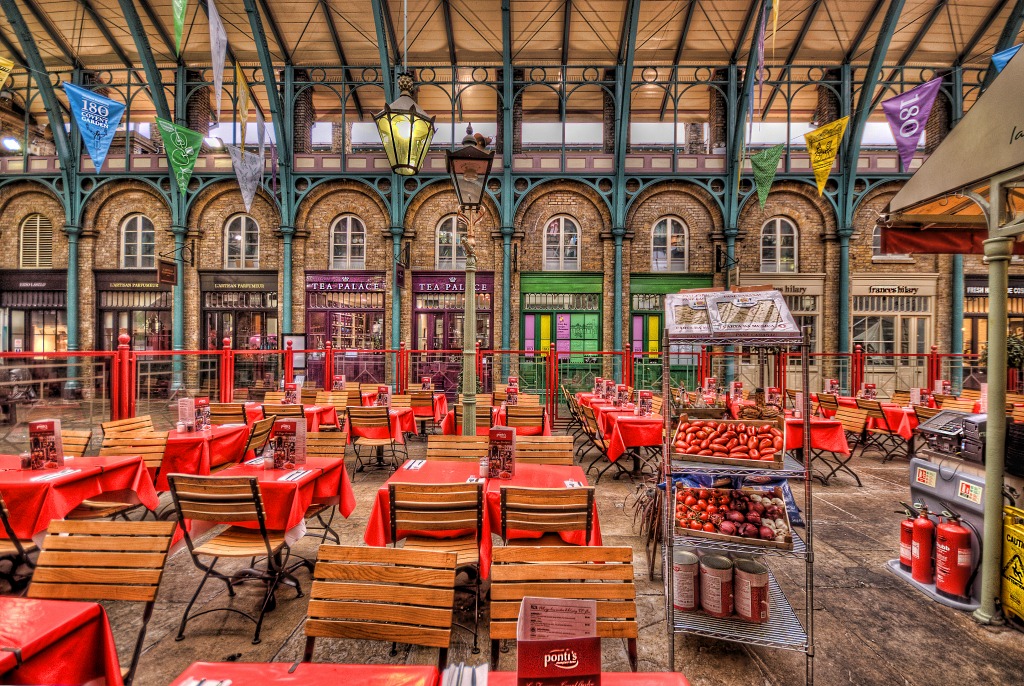 Covent Garden, London jigsaw puzzle in Puzzle of the Day puzzles on TheJigsawPuzzles.com