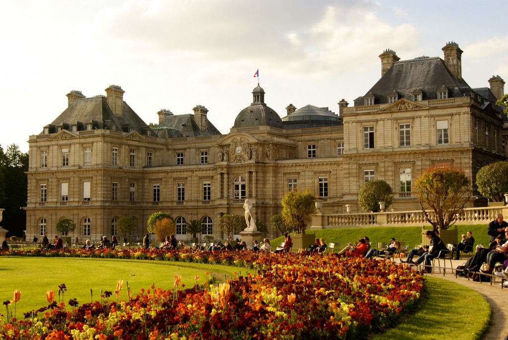Luxembourg Palace jigsaw puzzle in Castles puzzles on TheJigsawPuzzles.com