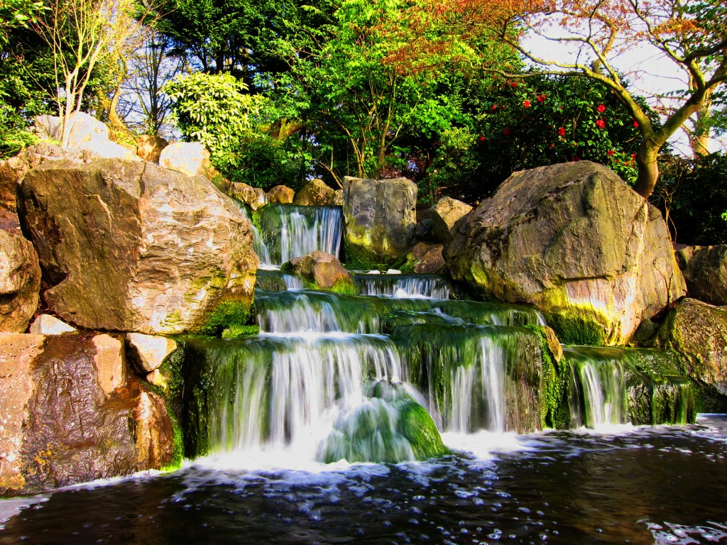 Jardins de Kyoto, Londres jigsaw puzzle in Chutes d'eau puzzles on TheJigsawPuzzles.com