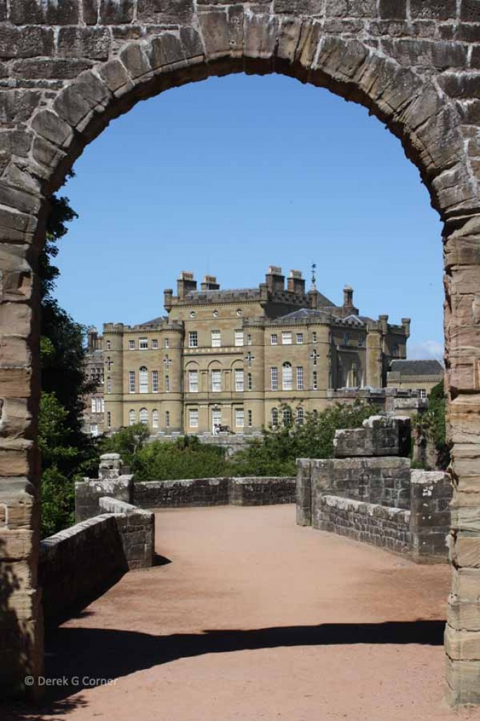 Culzean castle jigsaw puzzle in Derek Corner puzzles on TheJigsawPuzzles.com