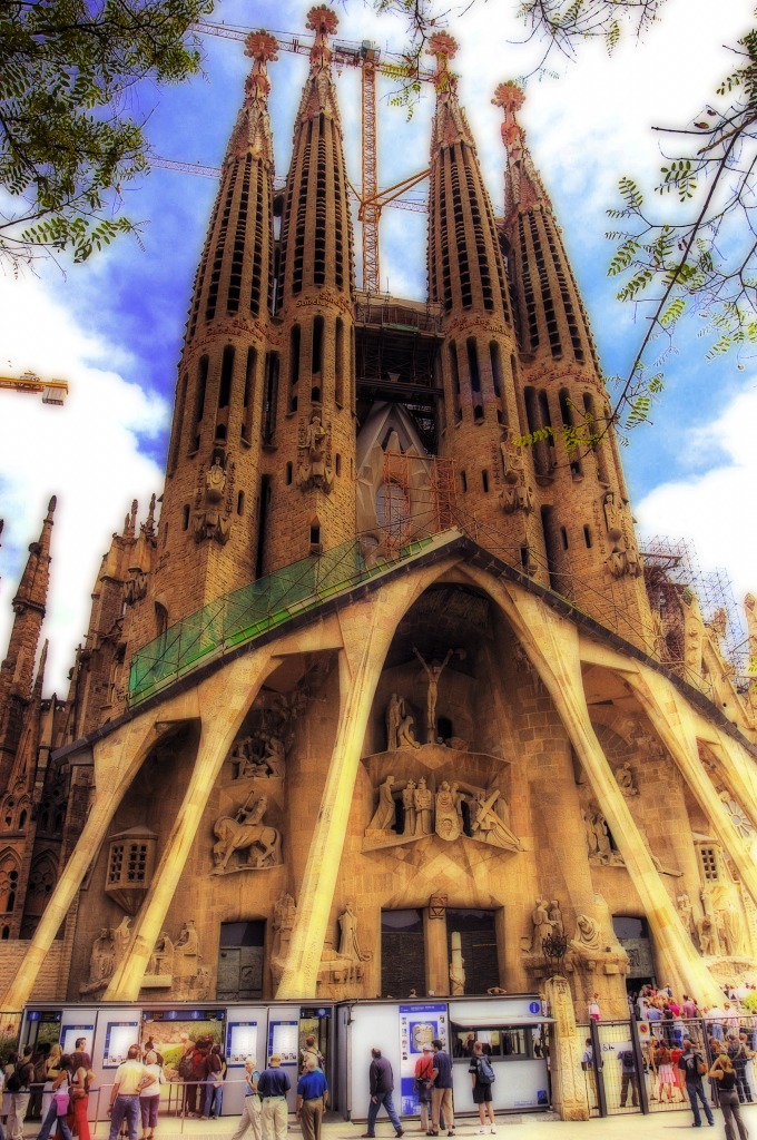 Barcelona jigsaw puzzle in Puzzle of the Day puzzles on TheJigsawPuzzles.com