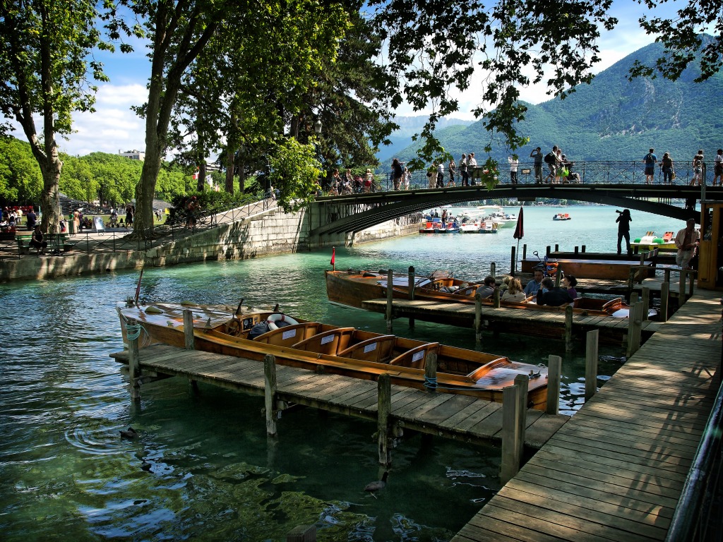 Annecy, France jigsaw puzzle in Street View puzzles on TheJigsawPuzzles.com