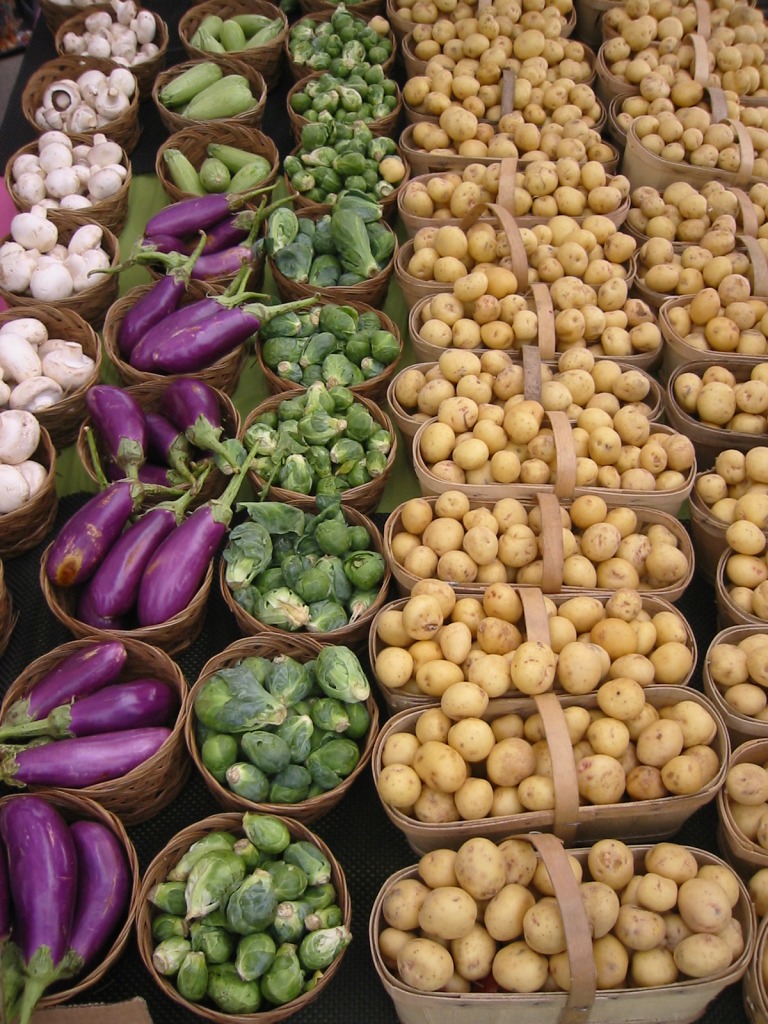 Vegetables at Ontario Farmer's Market jigsaw puzzle in Fruits & Veggies puzzles on TheJigsawPuzzles.com