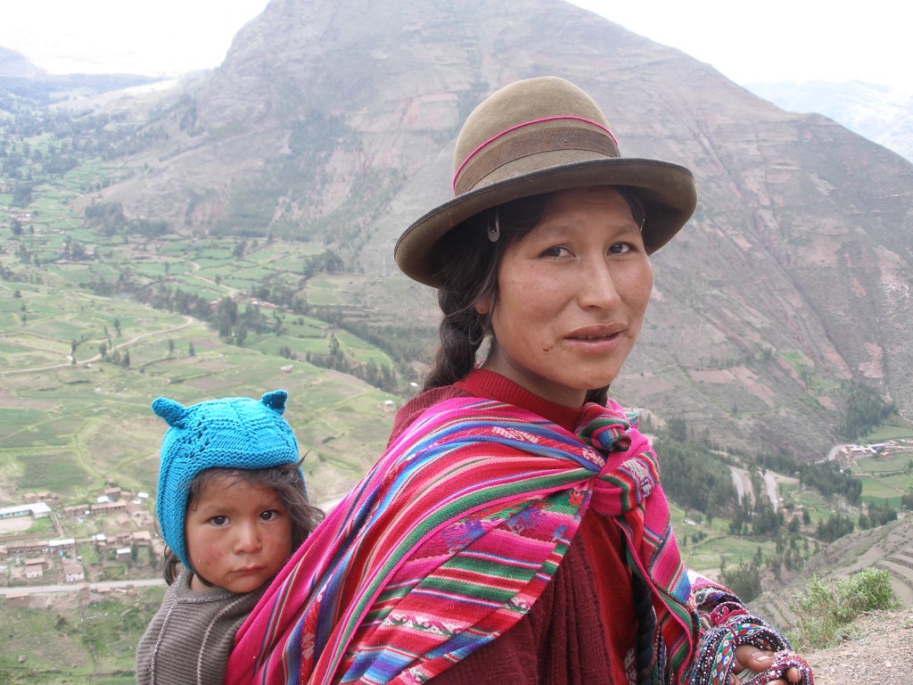 Mother and Child, Peru jigsaw puzzle in People puzzles on TheJigsawPuzzles.com