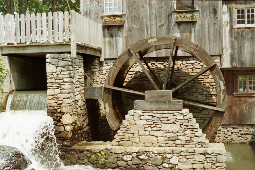Wassermühle in Halifax jigsaw puzzle in Wasserfälle puzzles on TheJigsawPuzzles.com