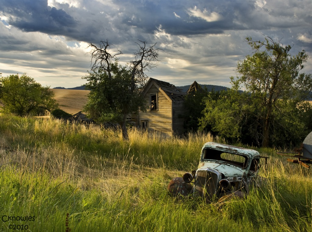 Palouse Truck Homestead jigsaw puzzle in Cars & Bikes puzzles on TheJigsawPuzzles.com