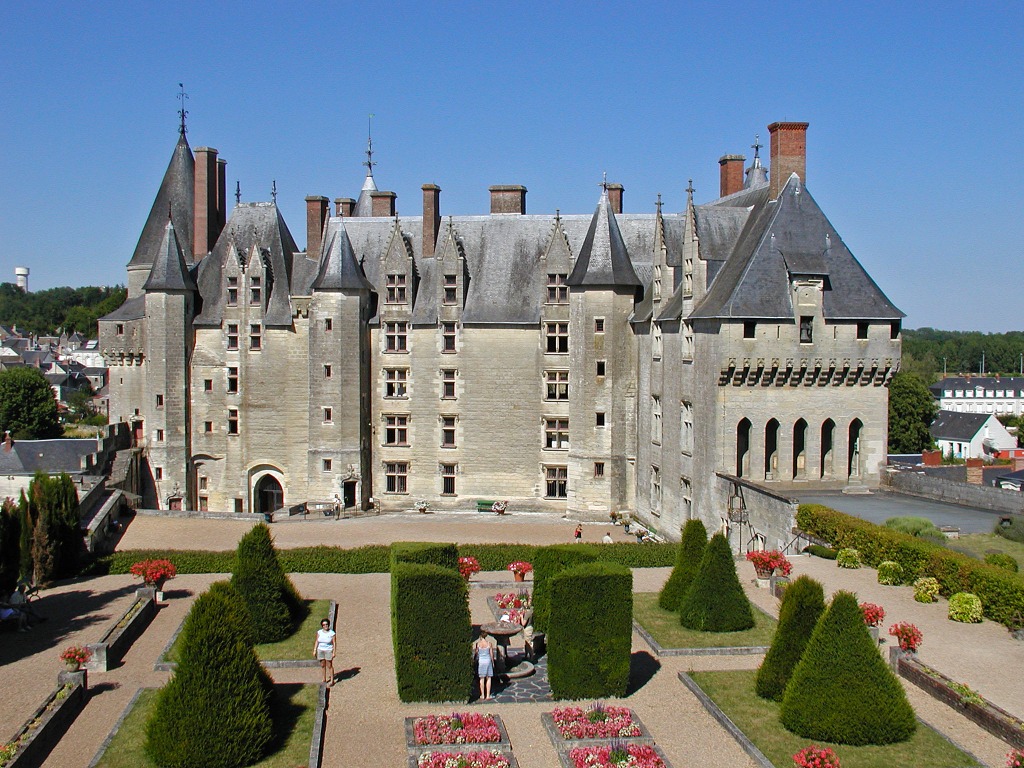 Château de Langeais jigsaw puzzle in Castles puzzles on TheJigsawPuzzles.com