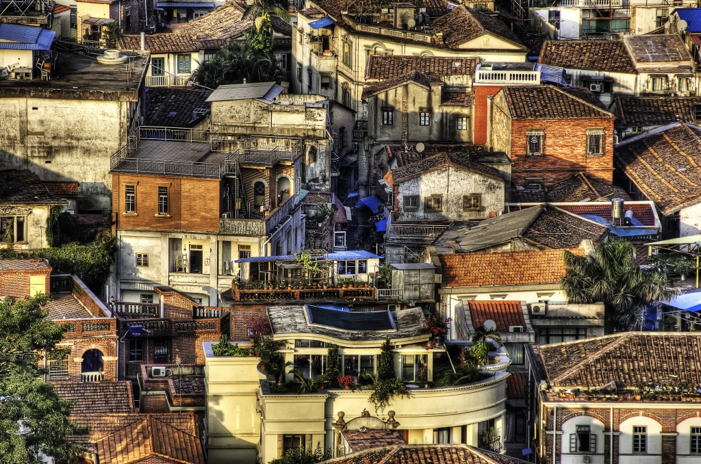 Gulangyu's Houses jigsaw puzzle in Пазл дня puzzles on TheJigsawPuzzles.com