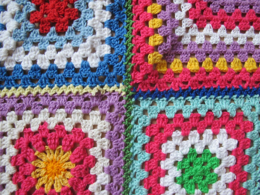 Granny Squares jigsaw puzzle in Handmade puzzles on TheJigsawPuzzles.com