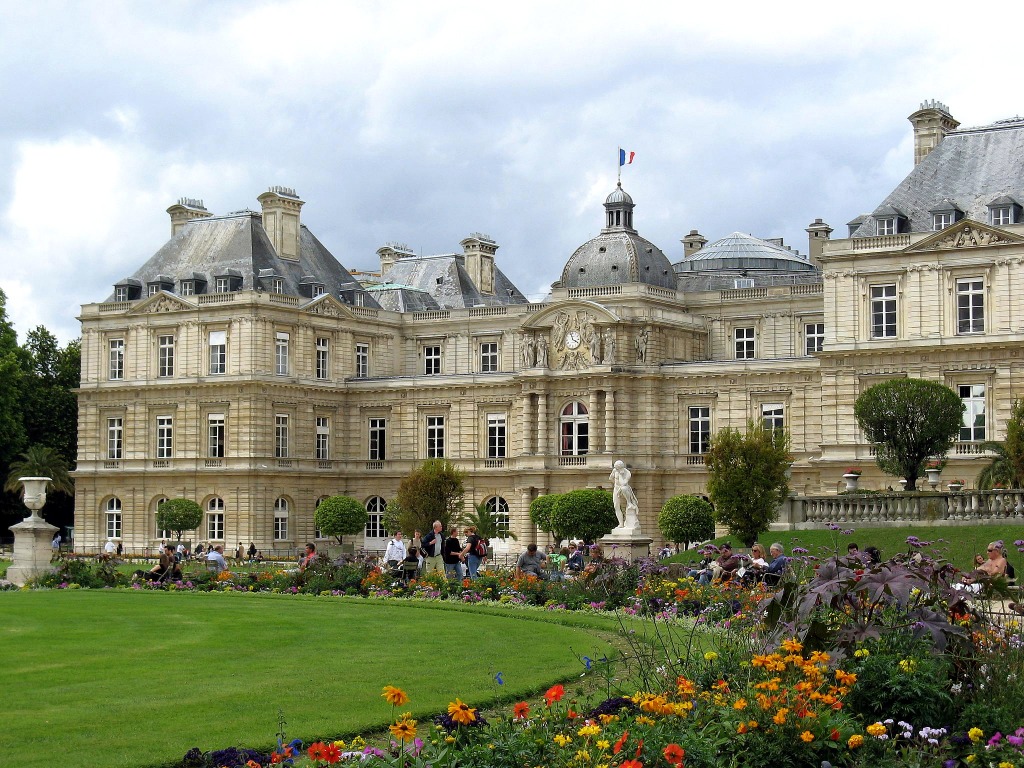 Palais du Luxembourg jigsaw puzzle in Schlösser puzzles on TheJigsawPuzzles.com