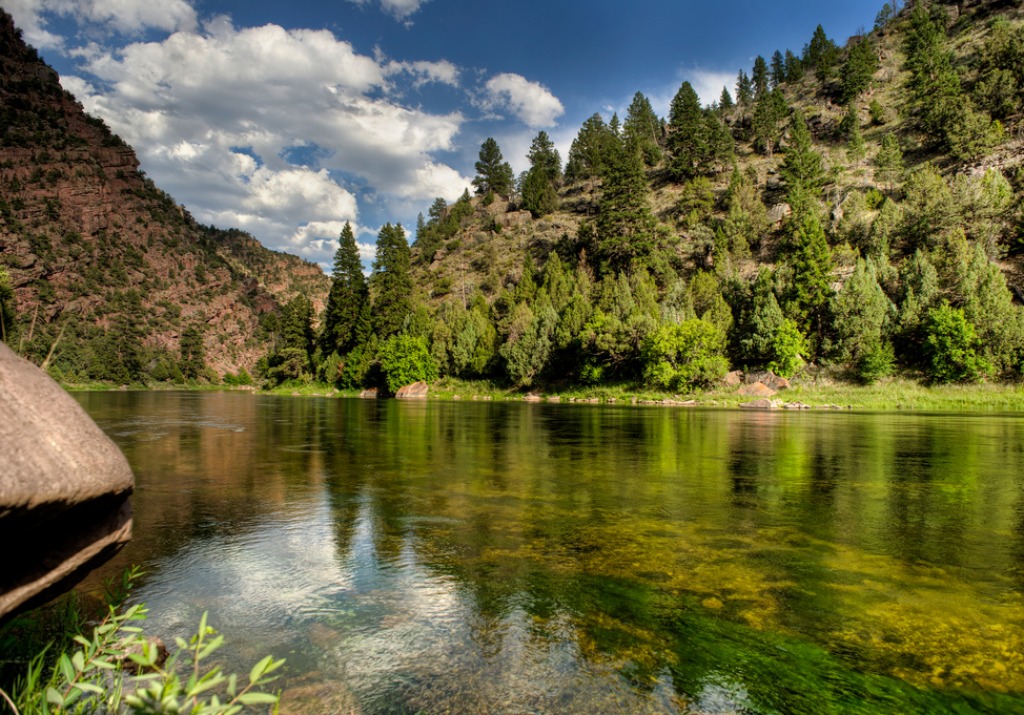 Green River Green jigsaw puzzle in Пазл дня puzzles on TheJigsawPuzzles.com