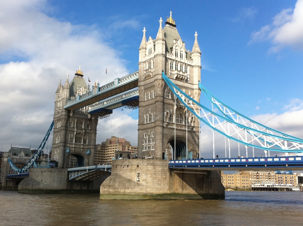 Tower Bridge jigsaw puzzle in Ponts puzzles on TheJigsawPuzzles.com