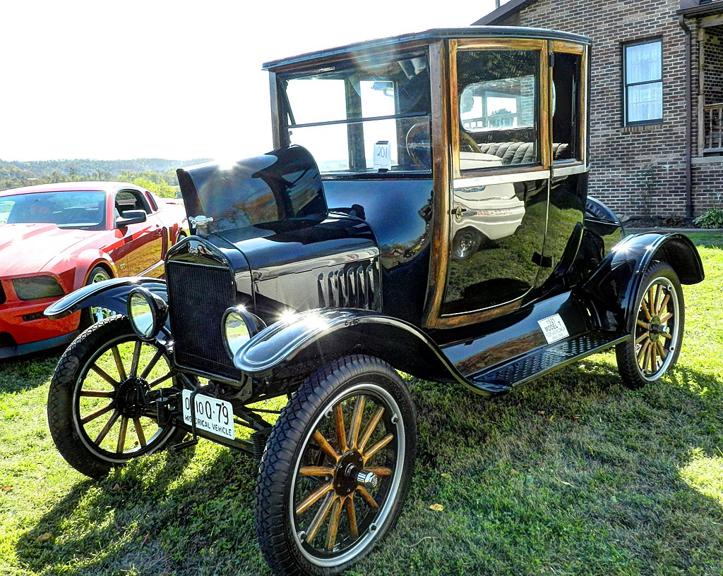 Ford Modelo T Ano 1921 jigsaw puzzle in Carros & Motos puzzles on TheJigsawPuzzles.com