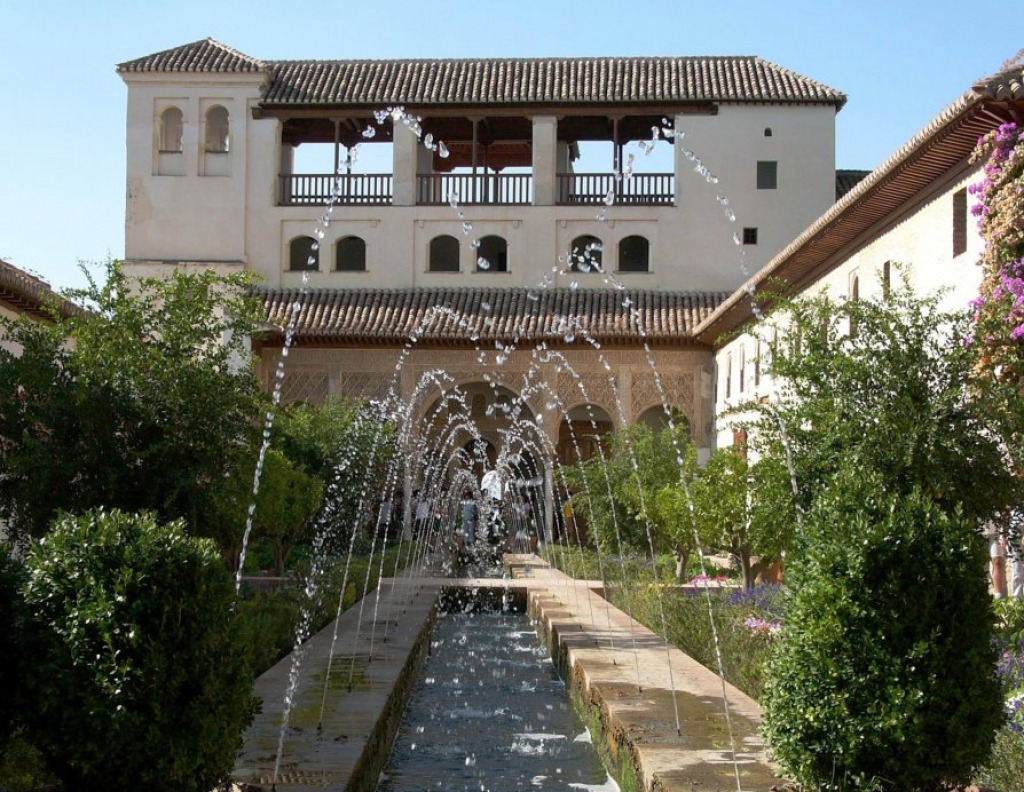 Alhambra Fortress, Granada jigsaw puzzle in Castles puzzles on TheJigsawPuzzles.com
