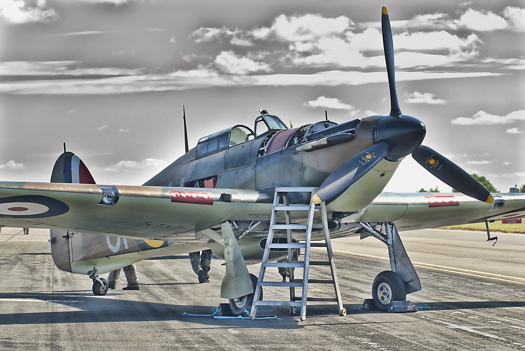 Hawker Hurricane jigsaw puzzle in Aviation puzzles on TheJigsawPuzzles.com