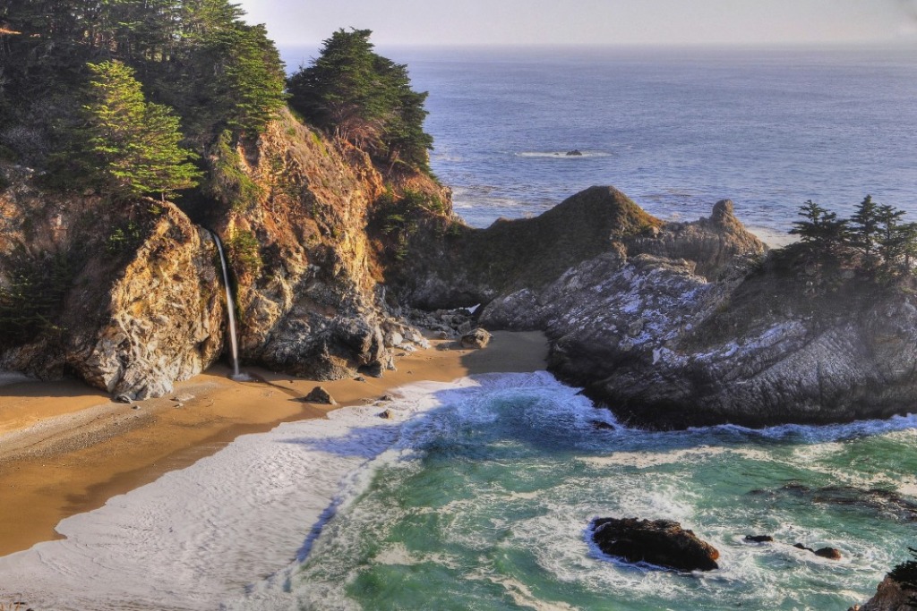 McWay Falls, Big Sur jigsaw puzzle in Waterfalls puzzles on TheJigsawPuzzles.com
