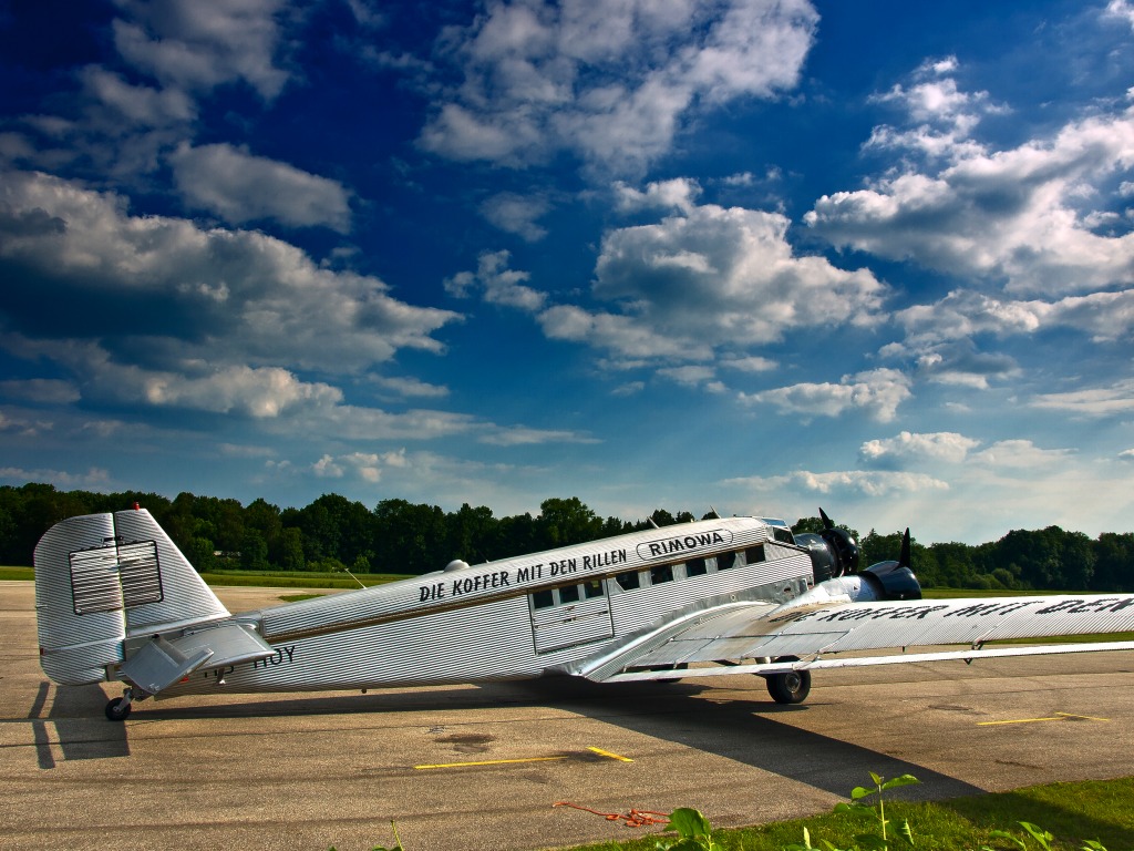 Junkers Ju 52 jigsaw puzzle in Aviation puzzles on TheJigsawPuzzles.com