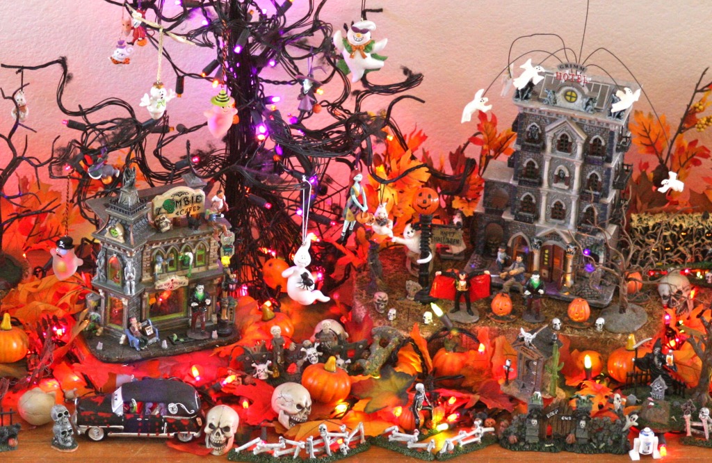 Ville d'Halloween par Mary Ellen Page jigsaw puzzle in Halloween puzzles on TheJigsawPuzzles.com