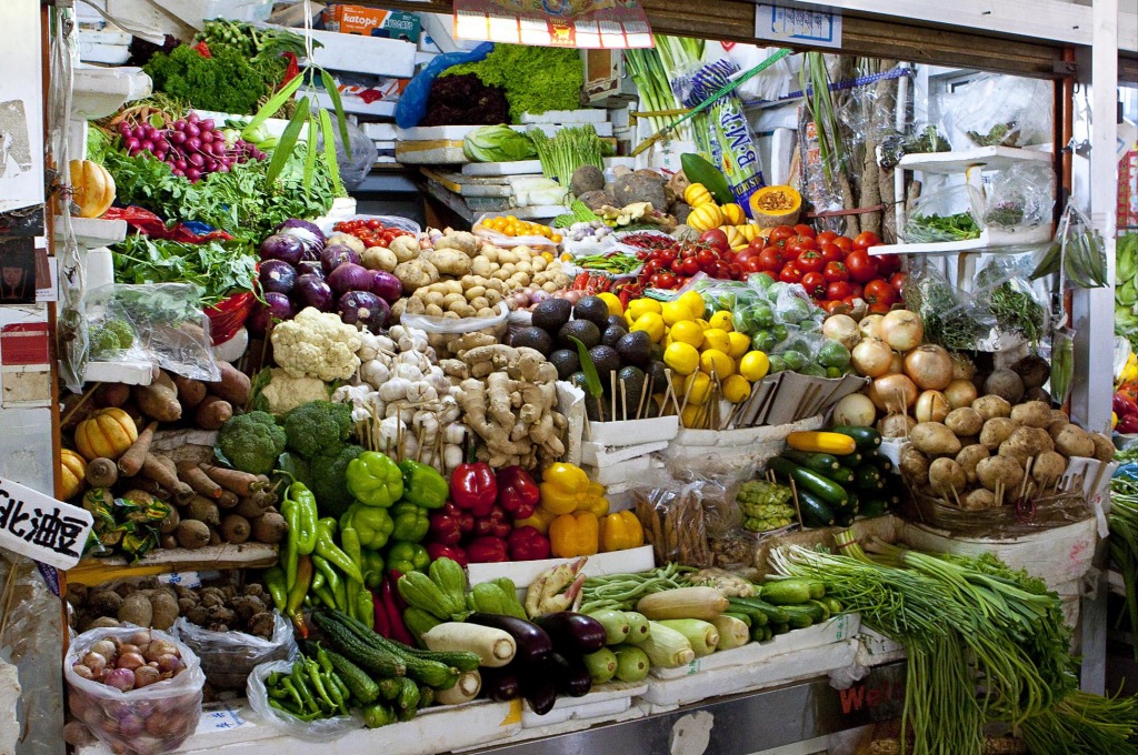 Vegetable Stall in Beijing jigsaw puzzle in Fruits & Veggies puzzles on TheJigsawPuzzles.com