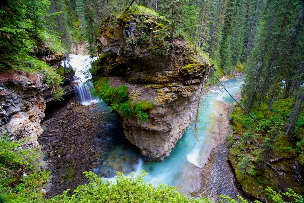 Johnston Canyon, Banff NP jigsaw puzzle in Waterfalls puzzles on TheJigsawPuzzles.com