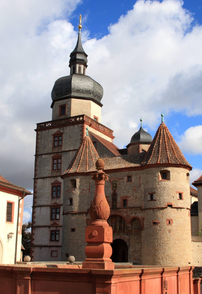 Marienberg Fortress, Germany jigsaw puzzle in Castles puzzles on TheJigsawPuzzles.com