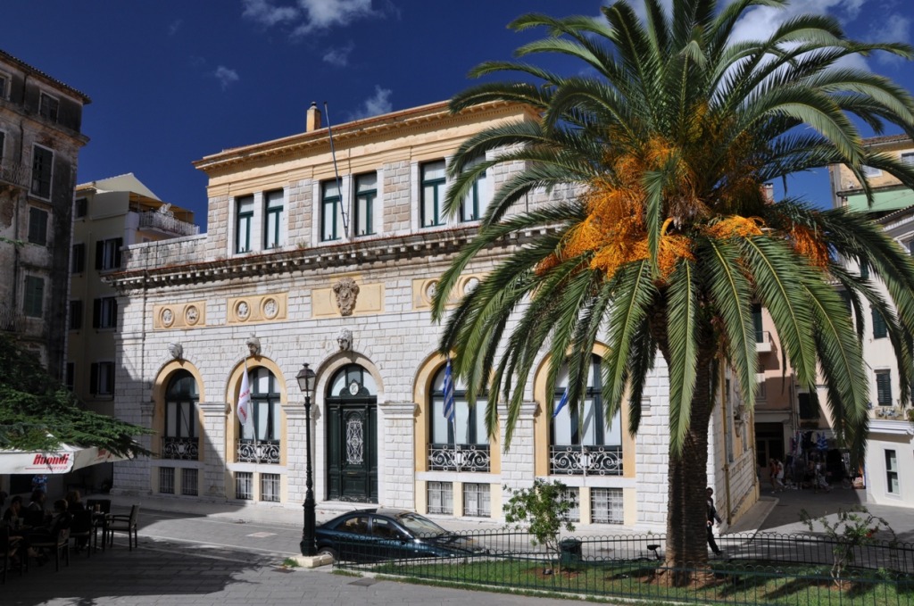 Corfu Town Hall jigsaw puzzle in Street View puzzles on TheJigsawPuzzles.com