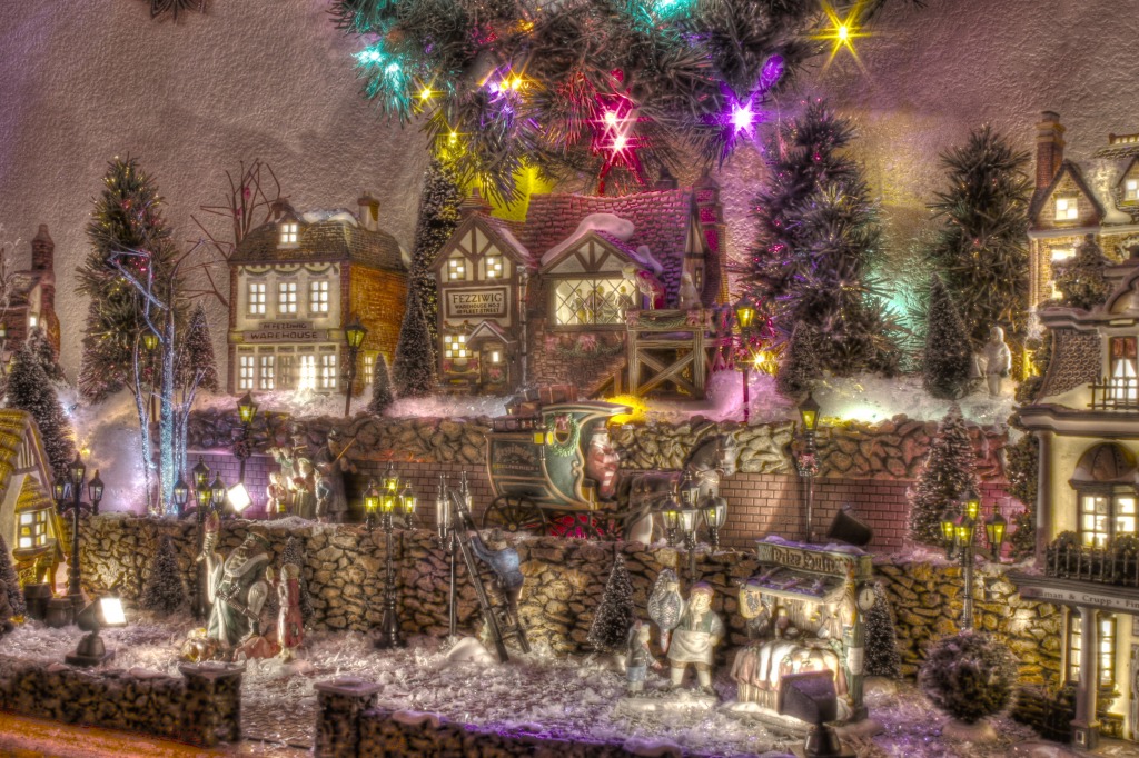Dickens Christmas Village jigsaw puzzle in Christmas & New Year puzzles on TheJigsawPuzzles.com