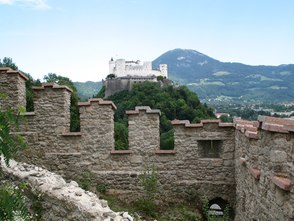 Salzburg, Festung Hohensalzburg jigsaw puzzle in Castles puzzles on TheJigsawPuzzles.com