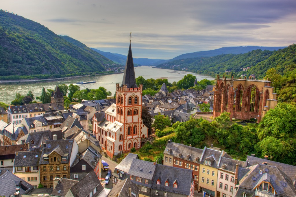 Bacharach, Allemagne jigsaw puzzle in Paysages urbains puzzles on TheJigsawPuzzles.com