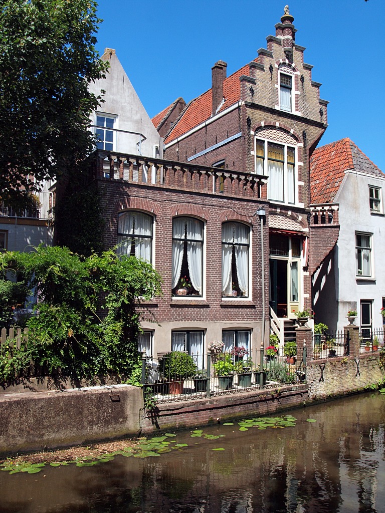 Oudewater, The Netherlands jigsaw puzzle in Street View puzzles on TheJigsawPuzzles.com