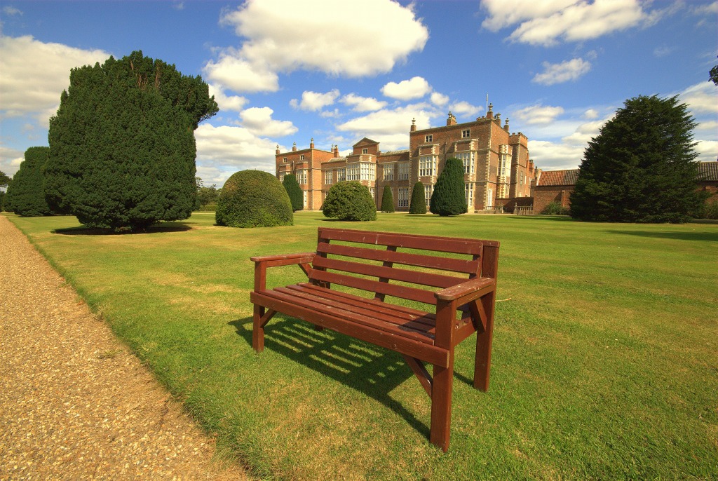 Burton Constable Hall jigsaw puzzle in Street View puzzles on TheJigsawPuzzles.com