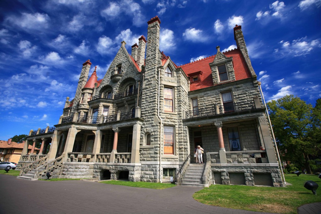 Craigdarroch Castle, Victoria BC jigsaw puzzle in Puzzle of the Day puzzles on TheJigsawPuzzles.com