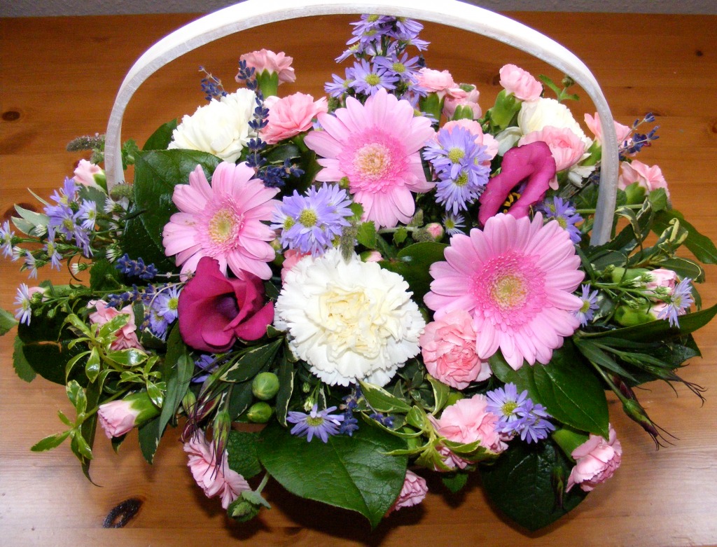 Beautiful Bouquet jigsaw puzzle in Flowers puzzles on TheJigsawPuzzles.com