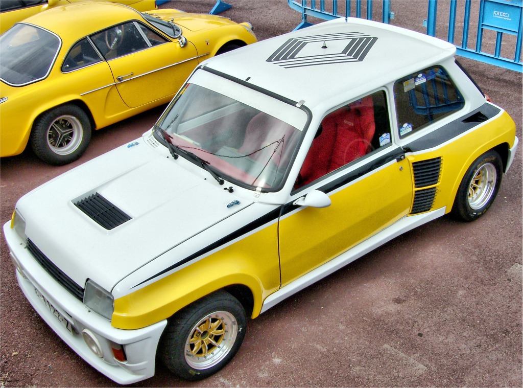 Renault 5 GT Turbo jigsaw puzzle in Autos & Motorräder puzzles on TheJigsawPuzzles.com