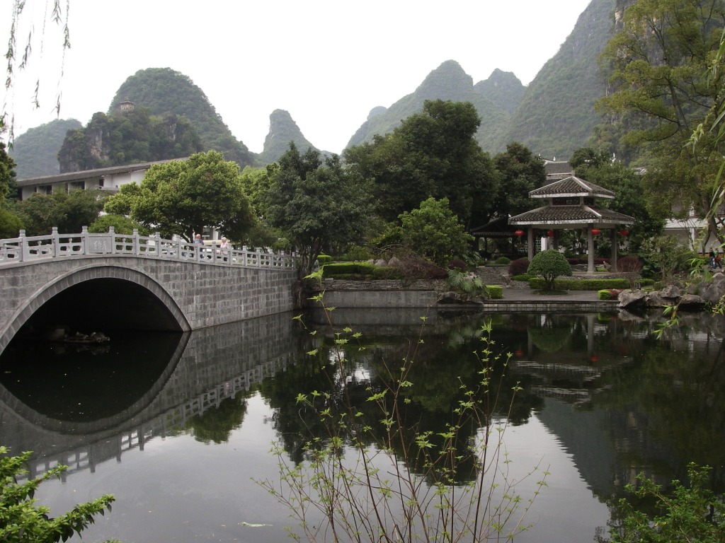 Bridge and Building in Yangshuo jigsaw puzzle in Bridges puzzles on TheJigsawPuzzles.com