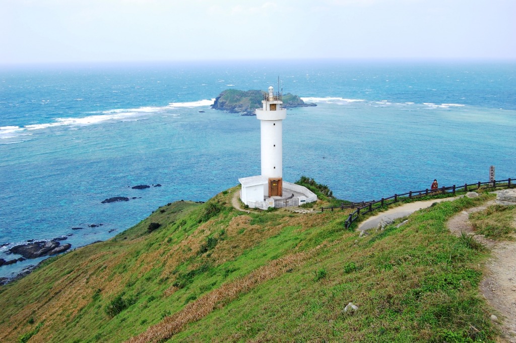 Ishigaki-Insel-Leuchtturm, Okinawa jigsaw puzzle in Großartige Landschaften puzzles on TheJigsawPuzzles.com