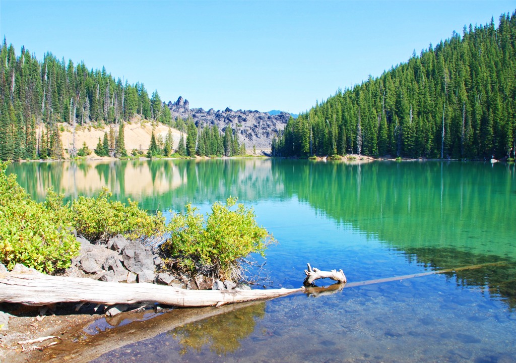 Devil's Lake, Oregon jigsaw puzzle in Great Sightings puzzles on ...