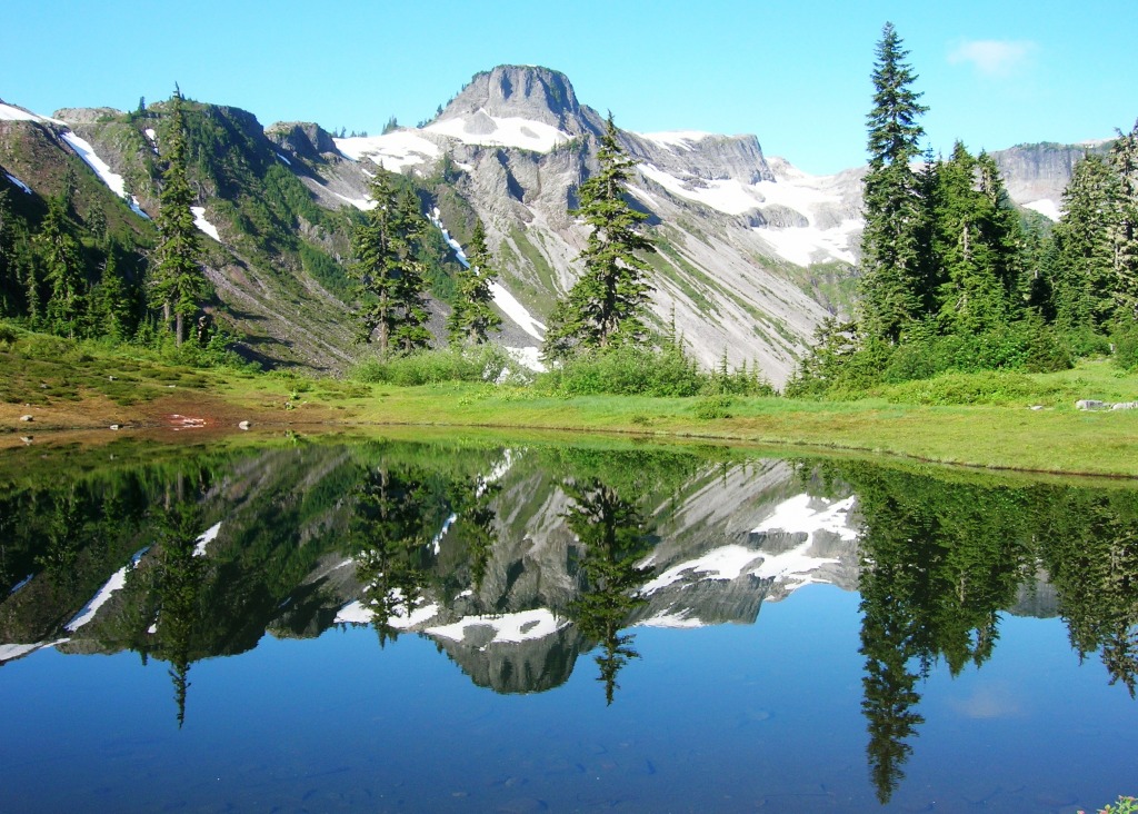 Mt. Baker National Forest jigsaw puzzle in Puzzle of the Day puzzles on TheJigsawPuzzles.com