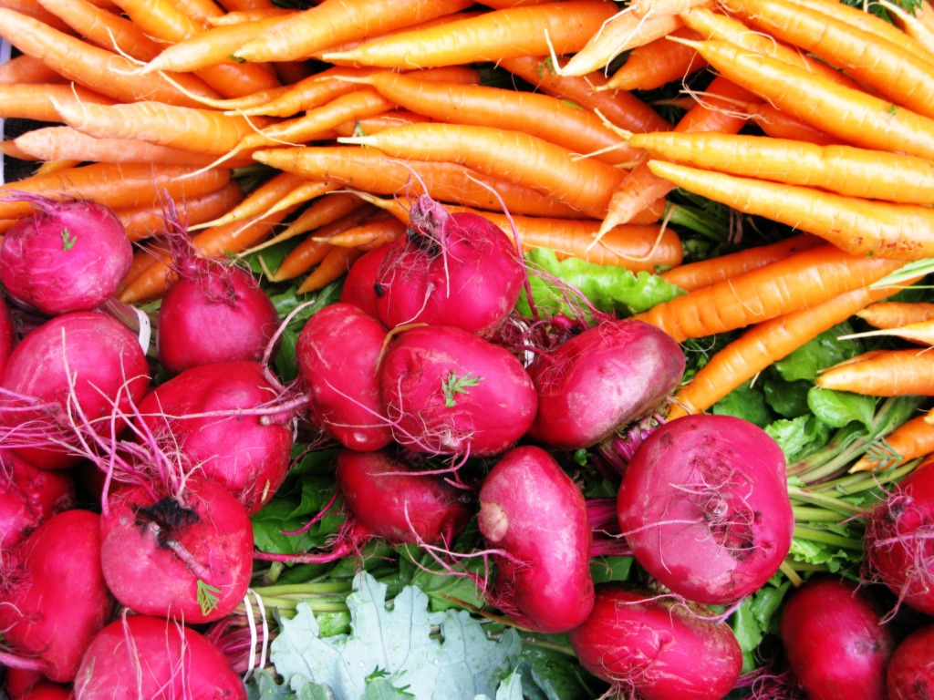Beets and Carrots jigsaw puzzle in Fruits & Veggies puzzles on TheJigsawPuzzles.com