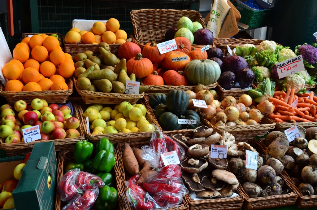Fruits at the Borough Market in London jigsaw puzzle in Fruits & Veggies puzzles on TheJigsawPuzzles.com